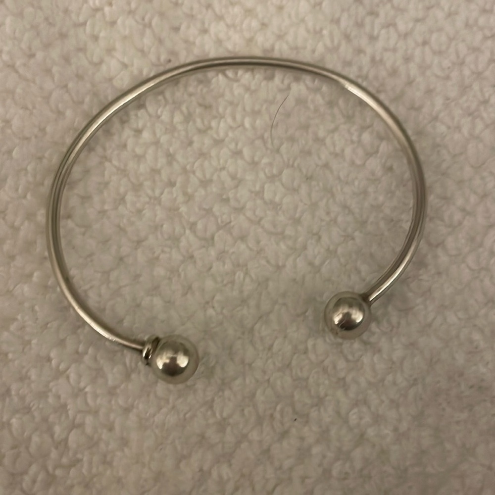 Silver adjustable bangle bracelet